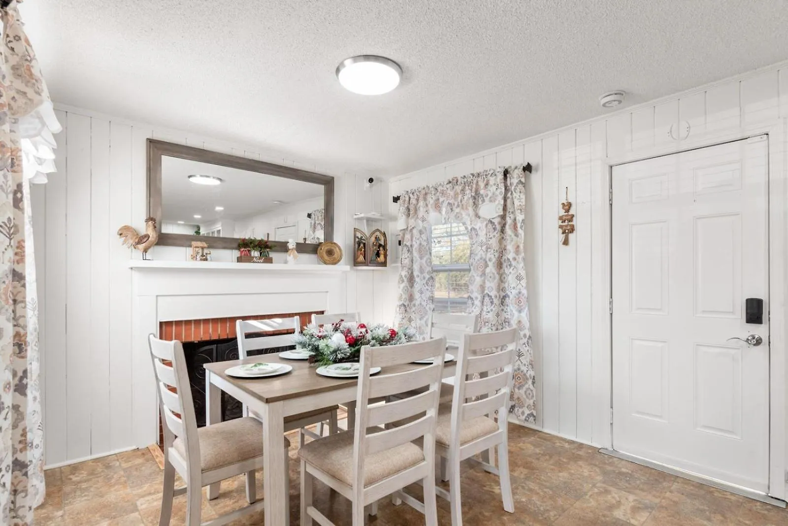 The Charlotte Nest Villa United States